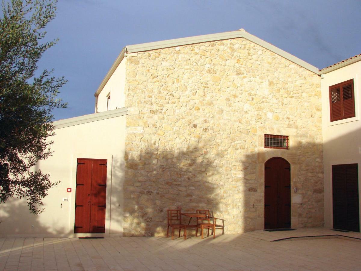 איספיקה Kinanto Bioresort מראה חיצוני תמונה